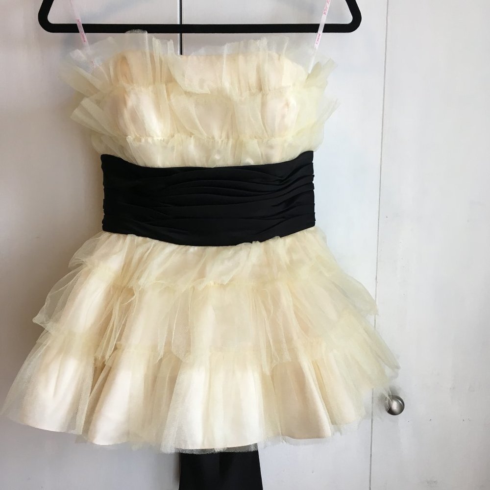 Betsey Johnson "Date Night" tulle peplum top 8